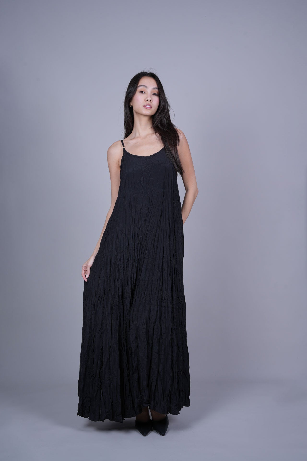 FLOWY CAMI MAXI DRESS