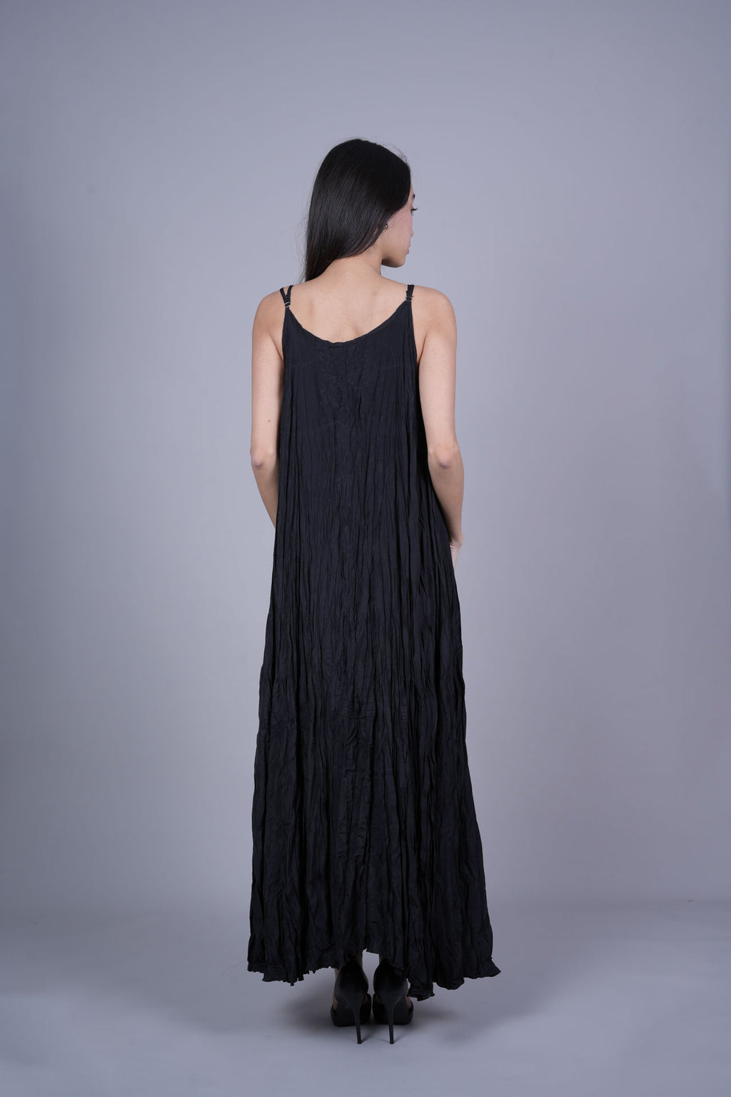 FLOWY CAMI MAXI DRESS