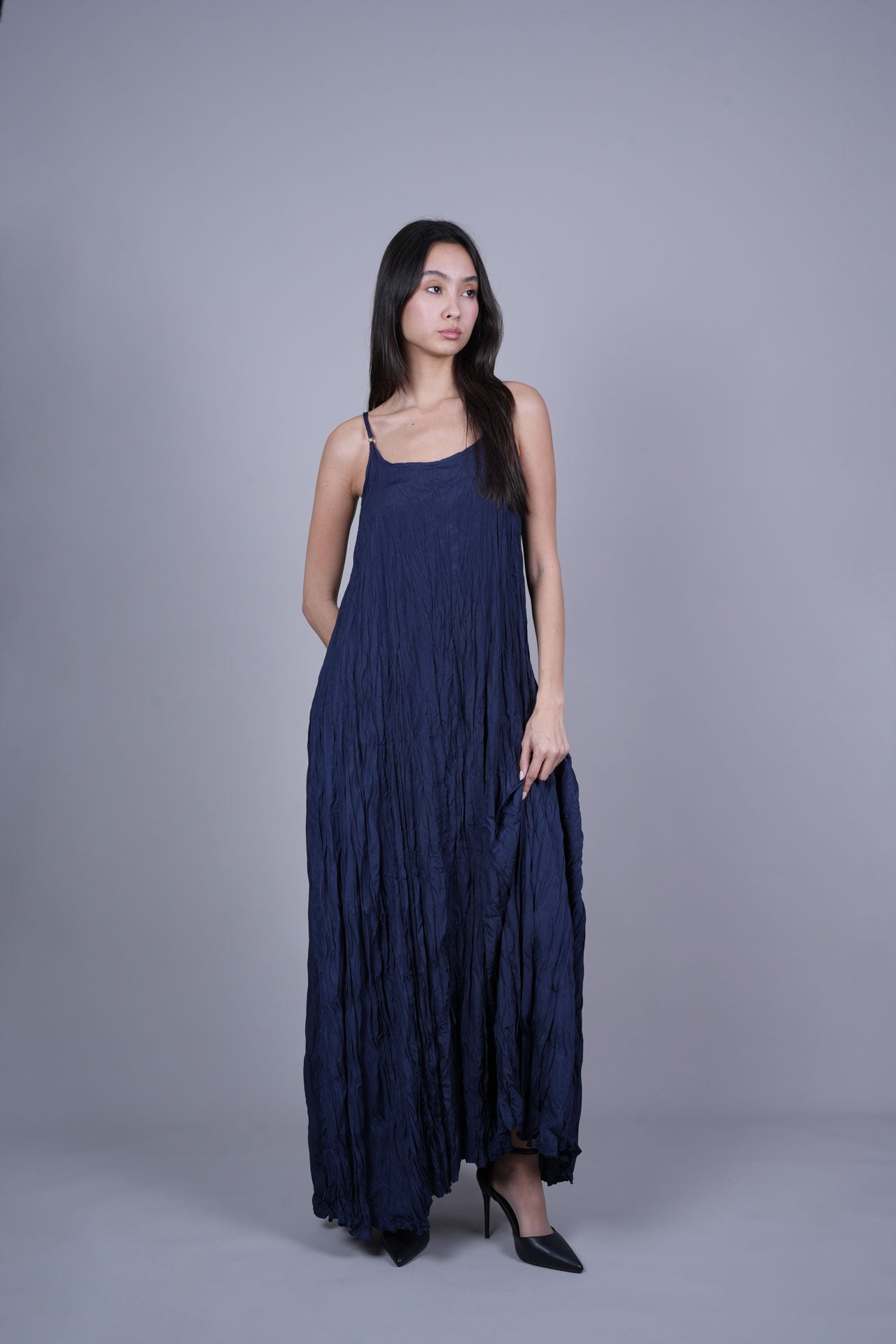 FLOWY CAMI MAXI DRESS
