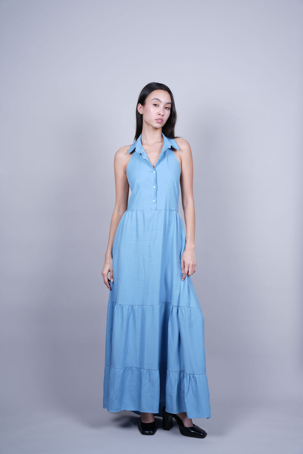 HALTER NECK MAXI DRESS
