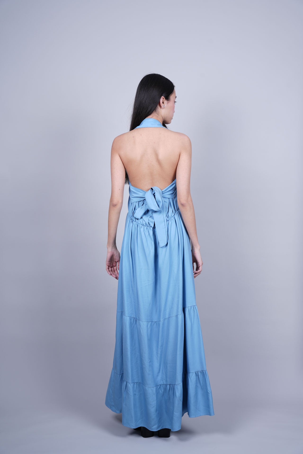 HALTER NECK MAXI DRESS
