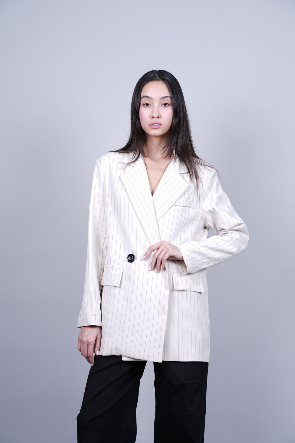 STRIPED DOUBLE-BREASTED BLAZER