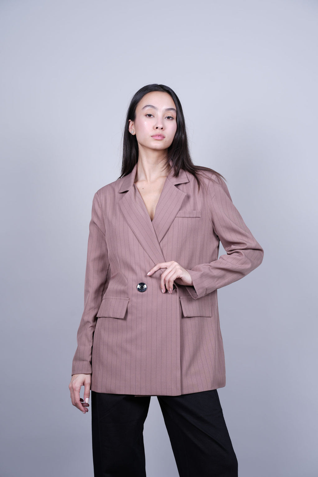 STRIPED DOUBLE-BREASTED BLAZER