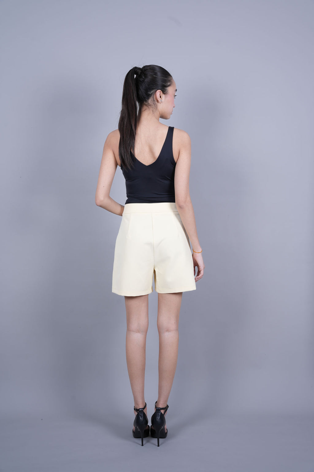 MINIMAL TAILORED SHORTS