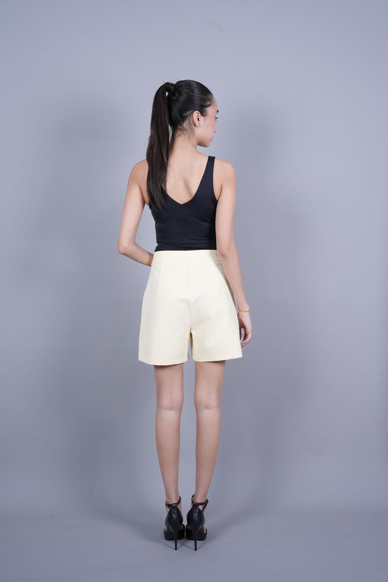 MINIMAL TAILORED SHORTS