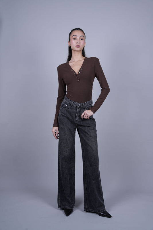 BLACK WASH WIDE LEG JEANS