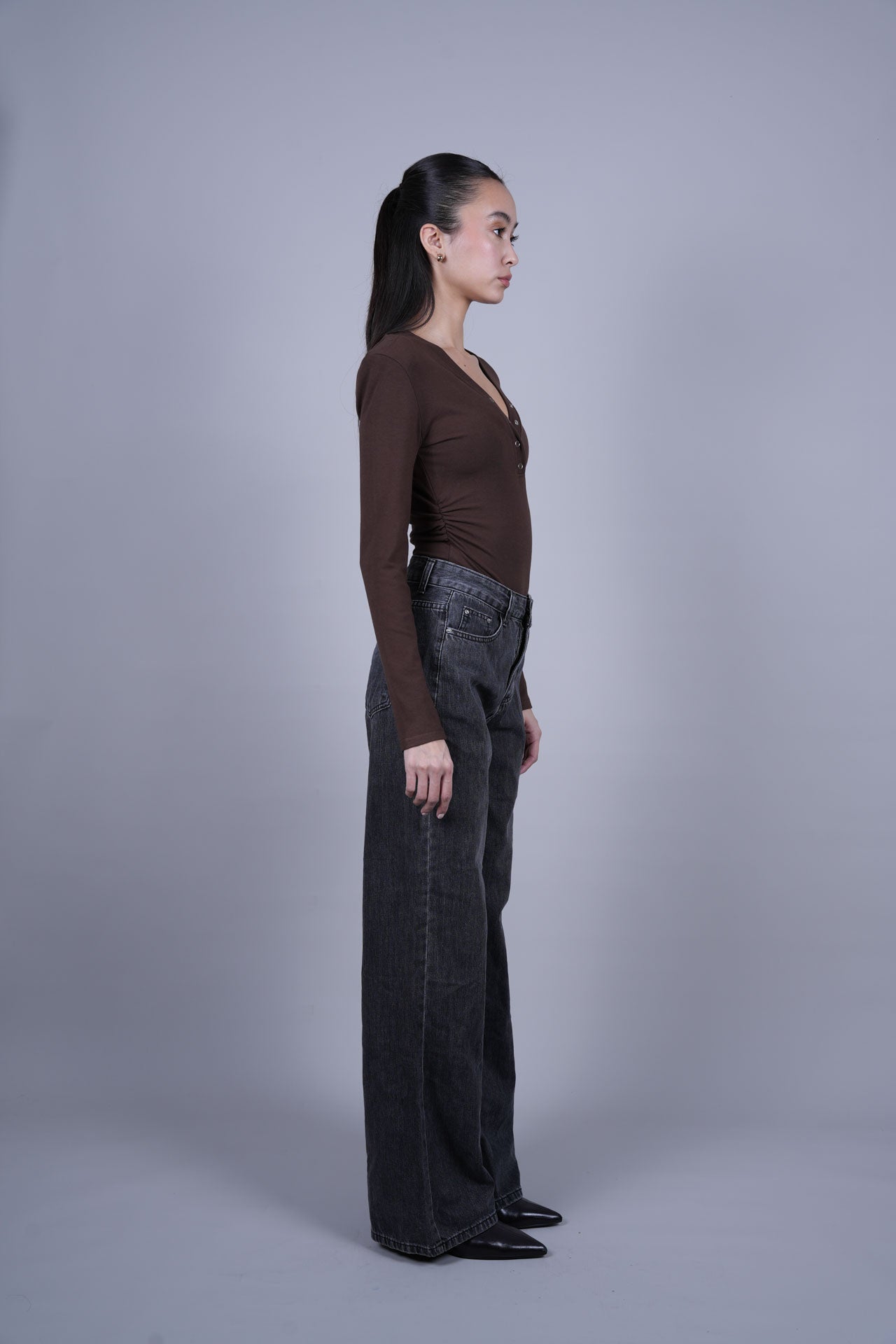 BLACK WASH WIDE LEG JEANS
