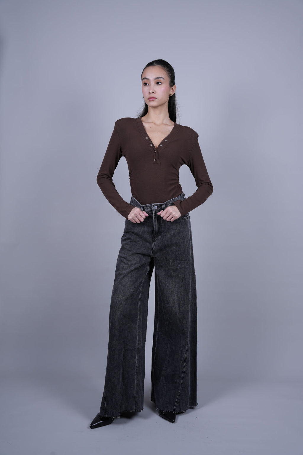 WASHED WIDE LEG DENIM JEANS