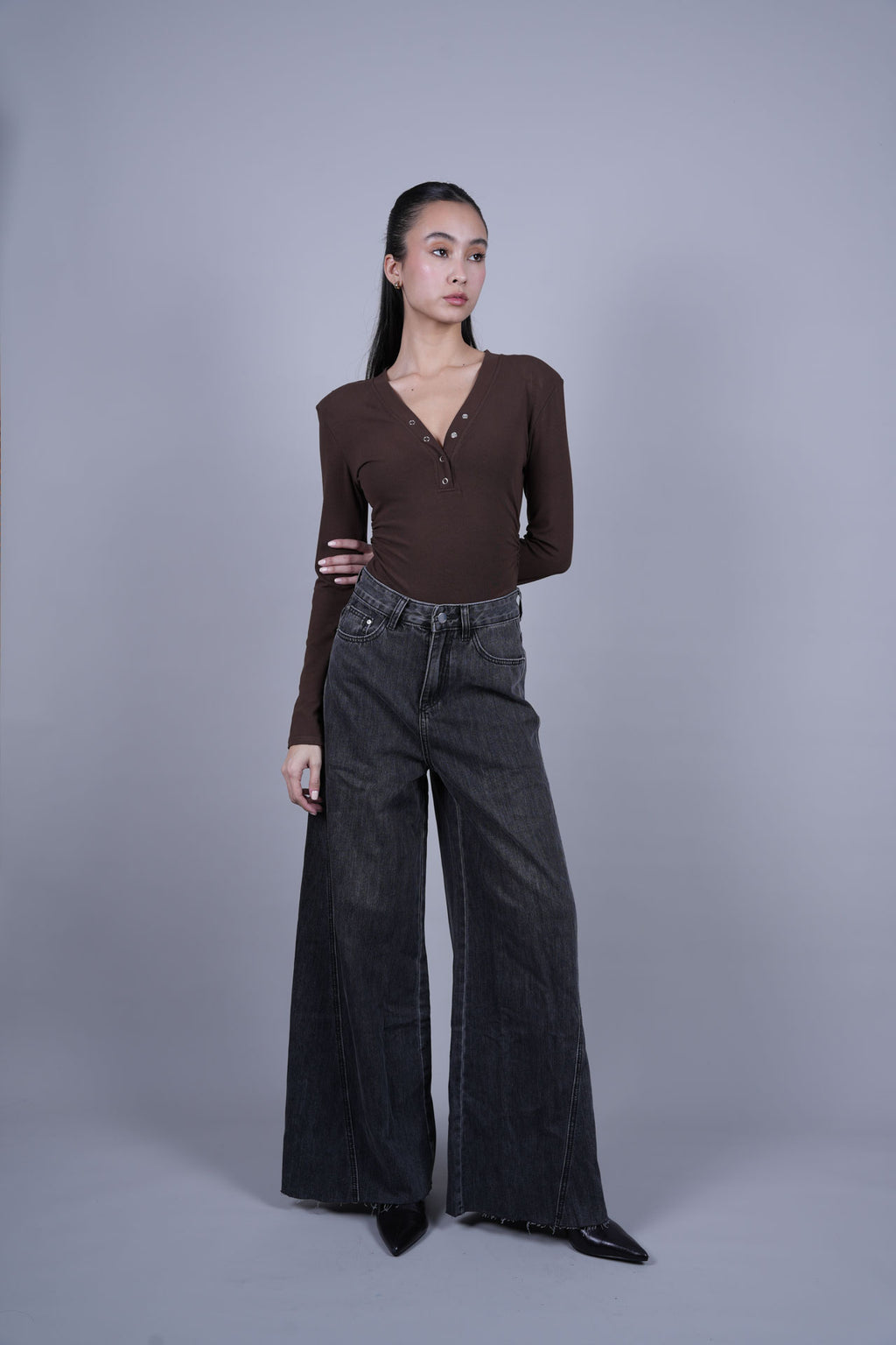 WASHED WIDE LEG DENIM JEANS
