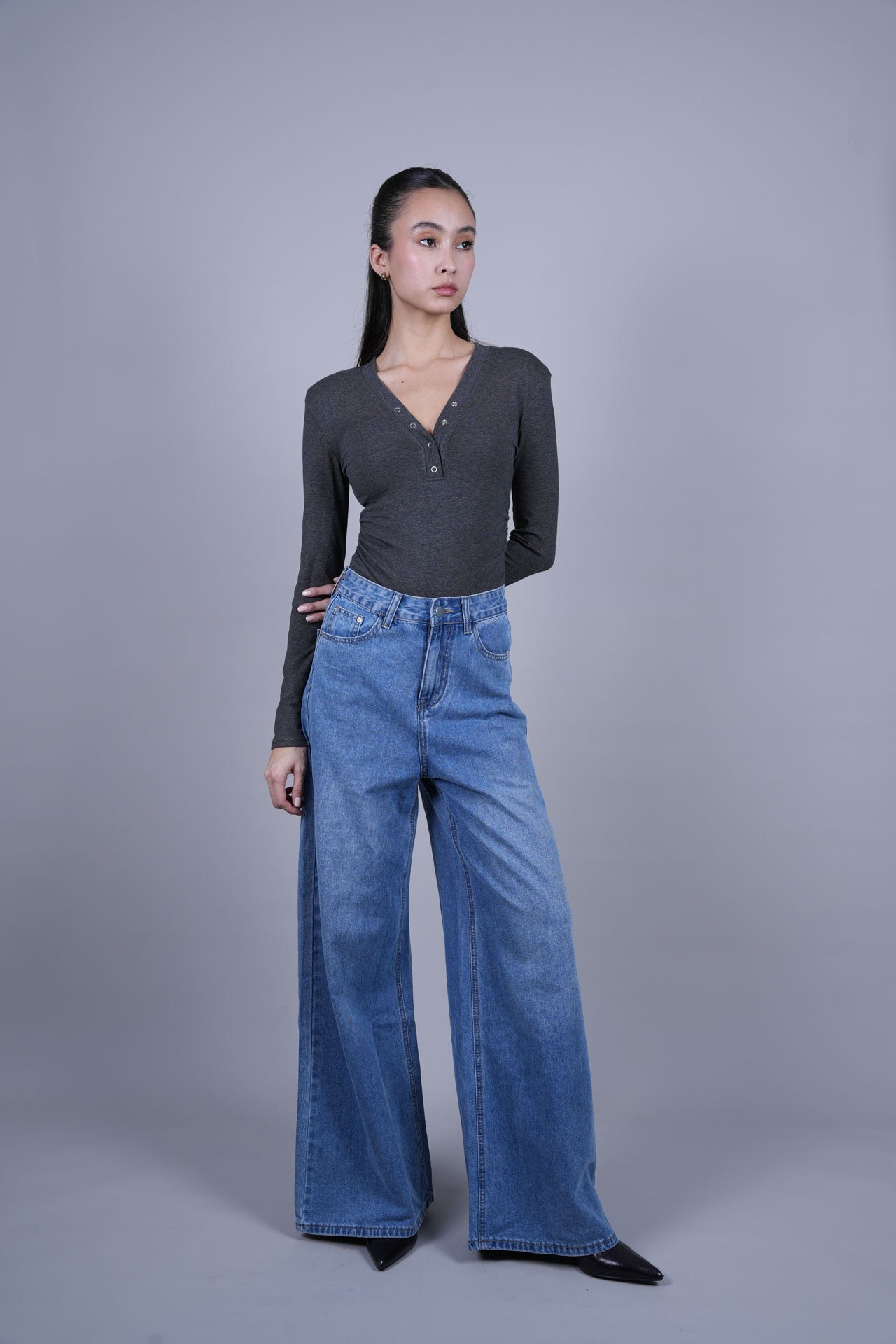 LIGHT BLUE WIDE LEG JEANS