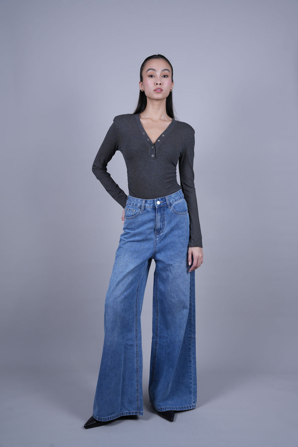 LIGHT BLUE WIDE LEG JEANS