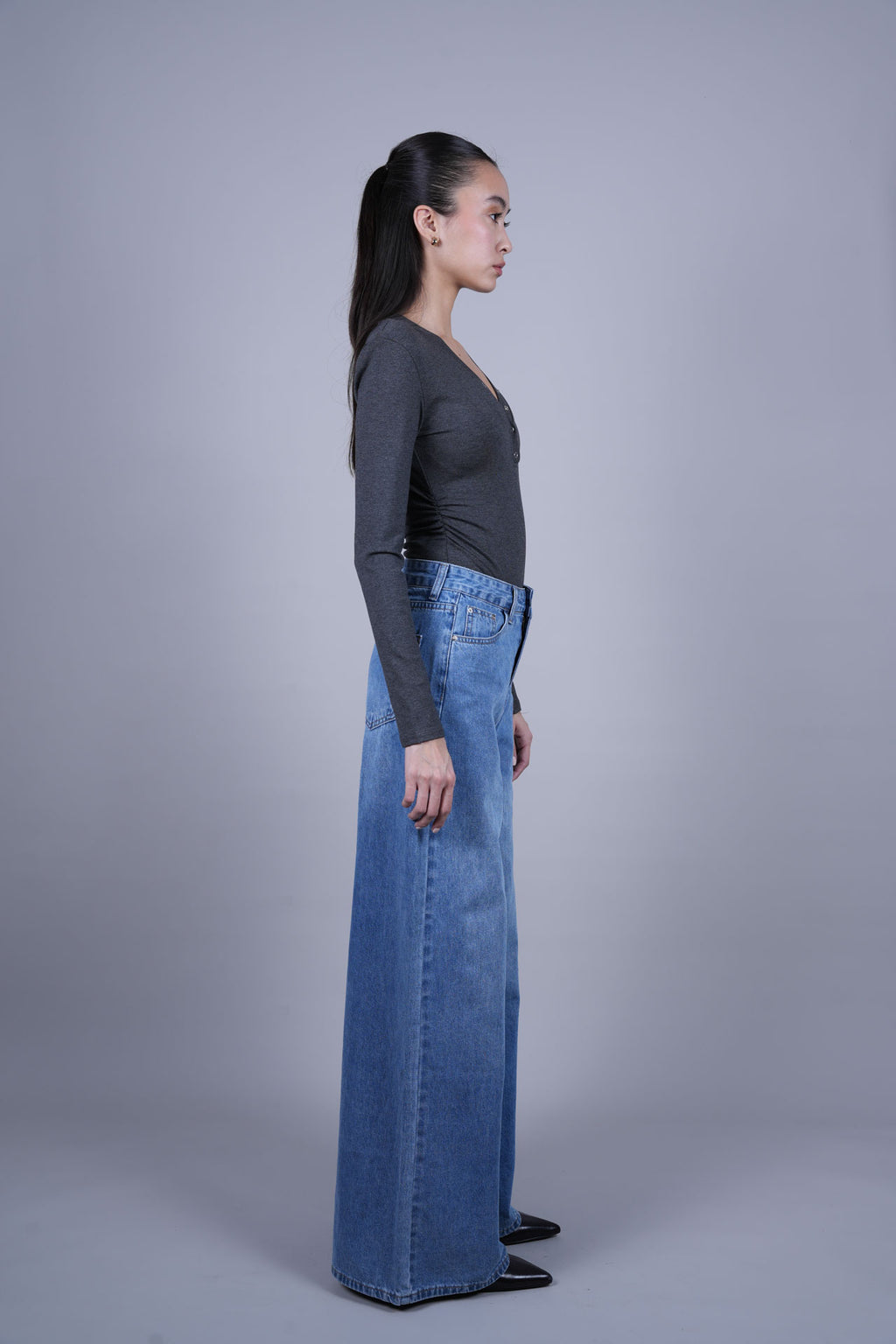 LIGHT BLUE WIDE LEG JEANS