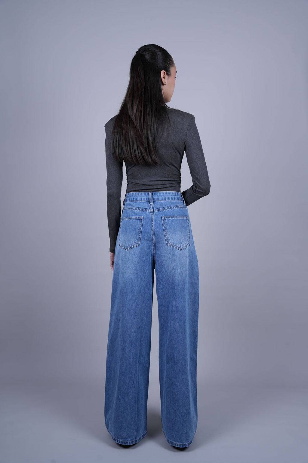 LIGHT BLUE WIDE LEG JEANS