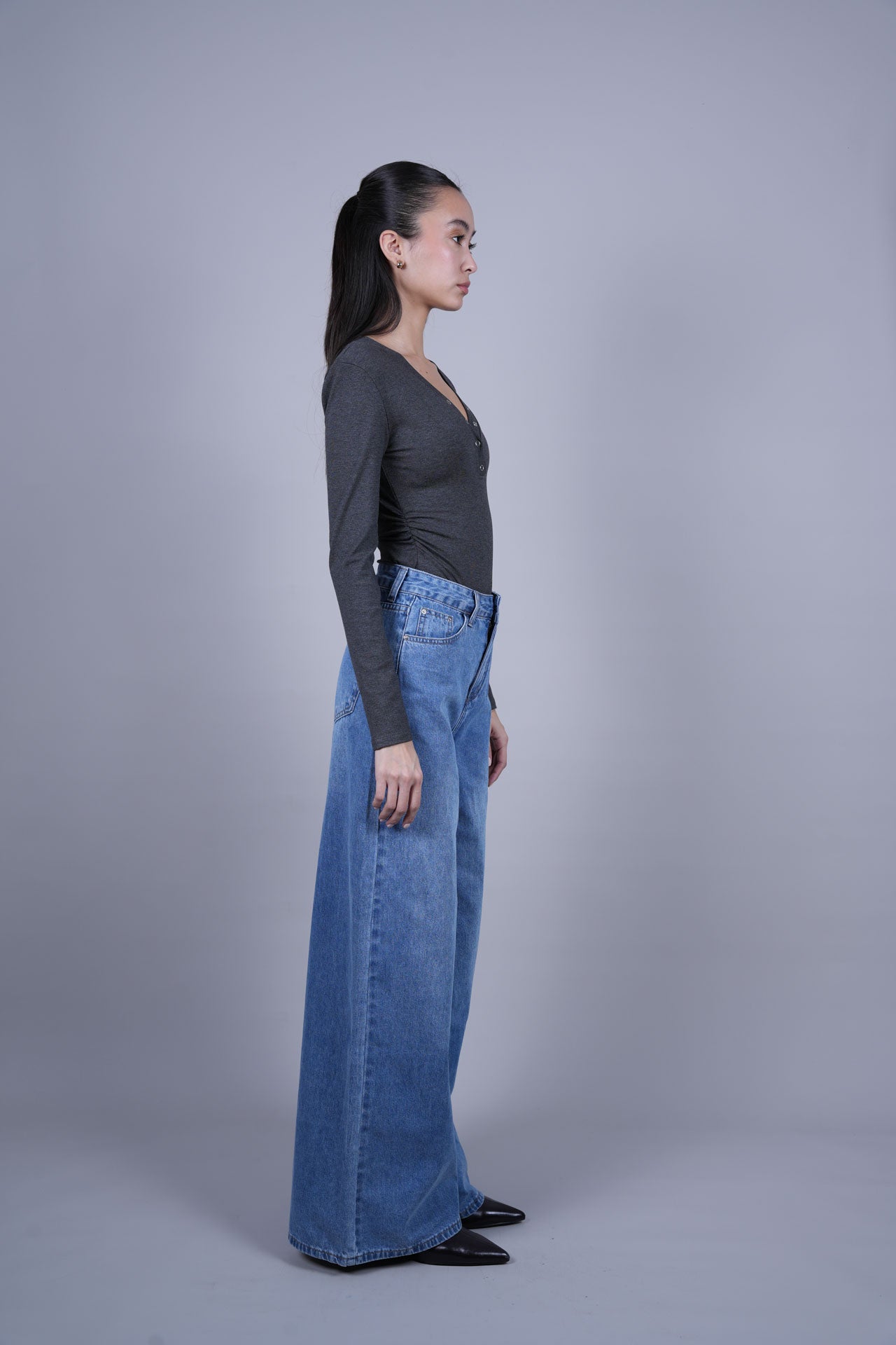 LIGHT BLUE WIDE LEG JEANS