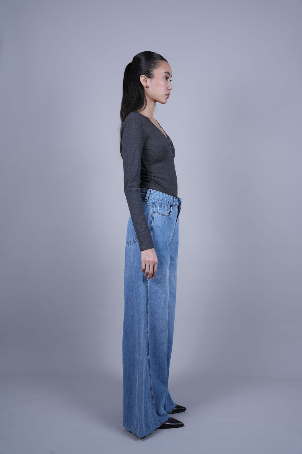 SUPER FLARE DENIM JEANS