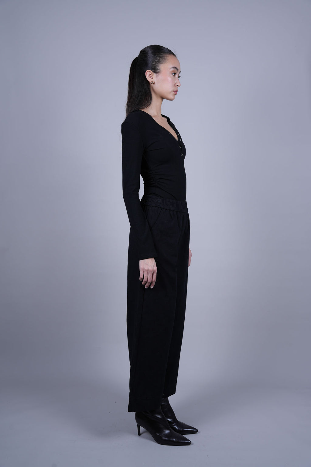 ELASTIC WAIST WIDE LEG PANTS