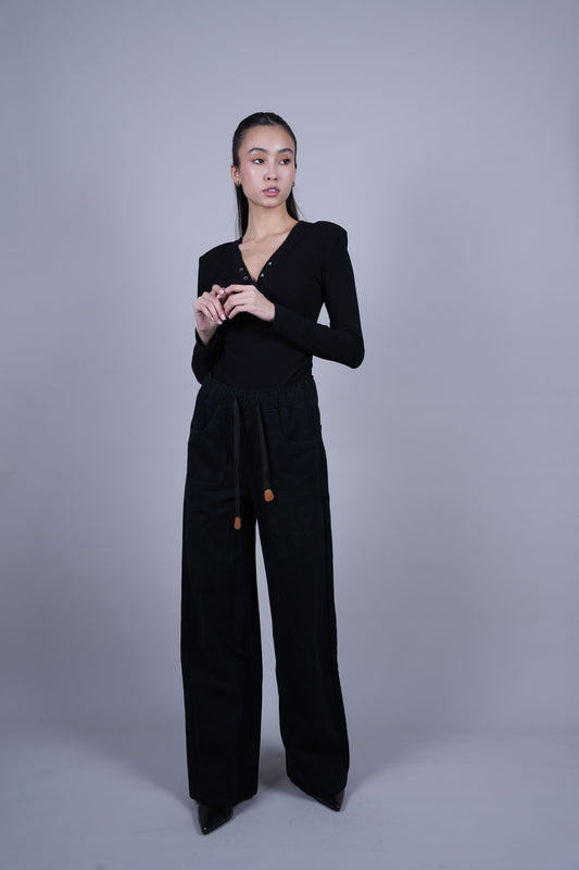 DRAWSTRING WIDE LEG PANTS