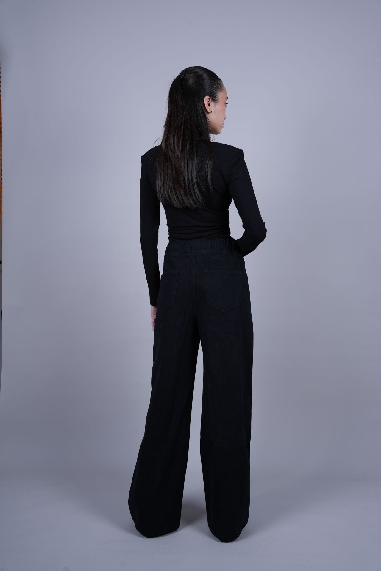 DRAWSTRING WIDE LEG PANTS