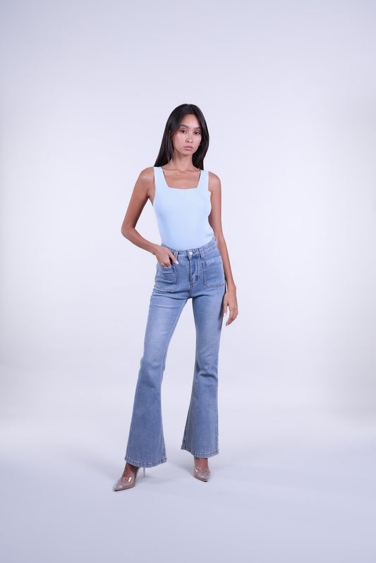RIBBED SQUARE NECK SLEEVELESS TOP