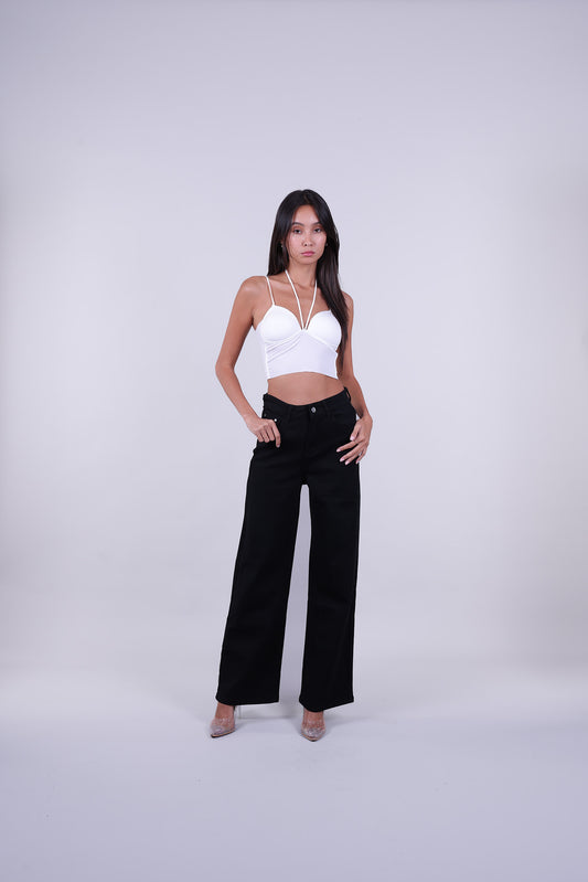 CLASSIC FIT STRAIGHT JEANS