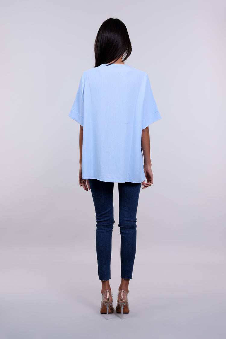 BUTTON-DOWN BLOUSE
