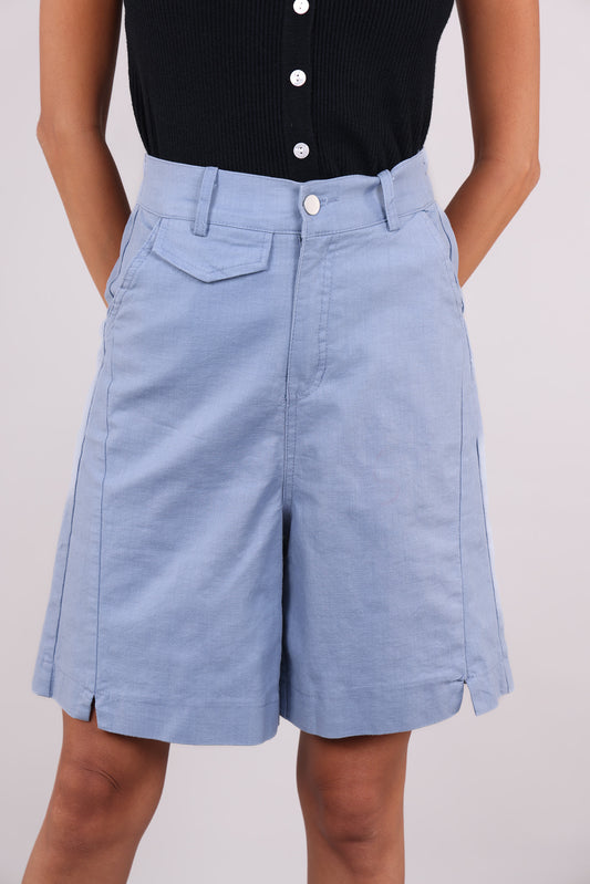 HIGH-WAISTED BERMUDA SHORTS