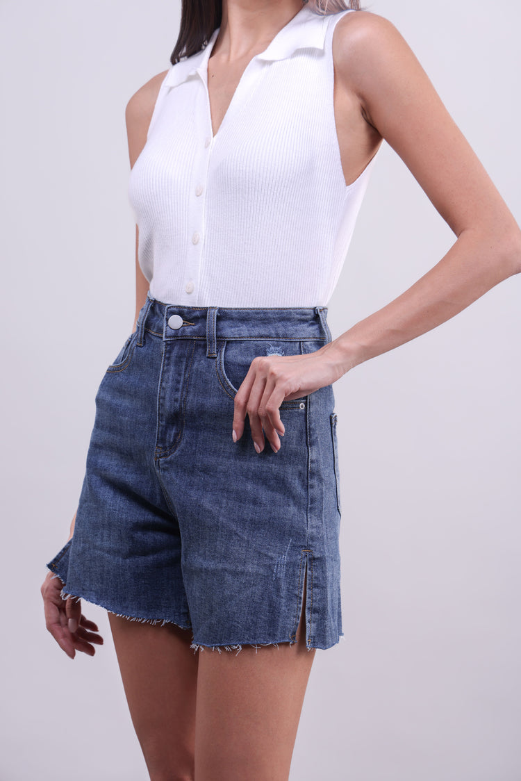 DENIM SHORTS