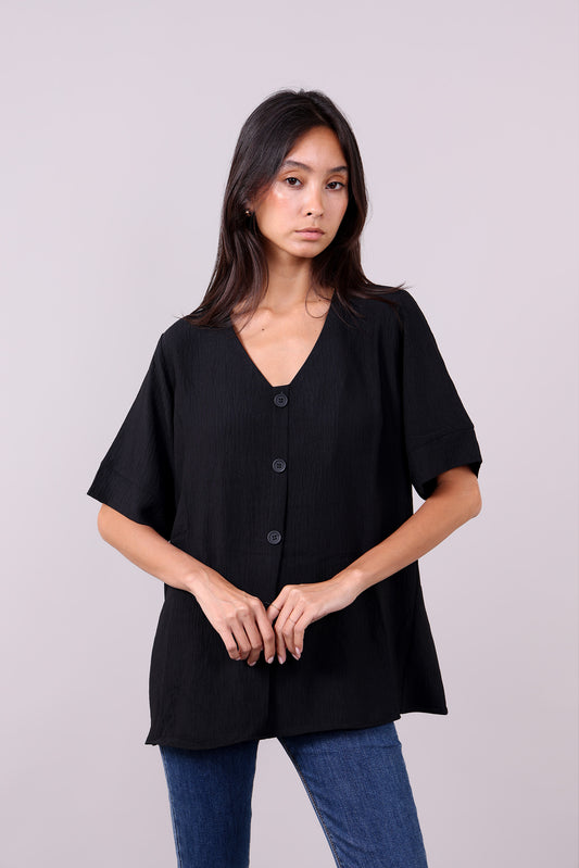 BUTTON-DOWN BLOUSE