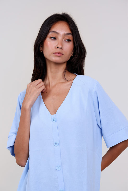 BUTTON-DOWN BLOUSE
