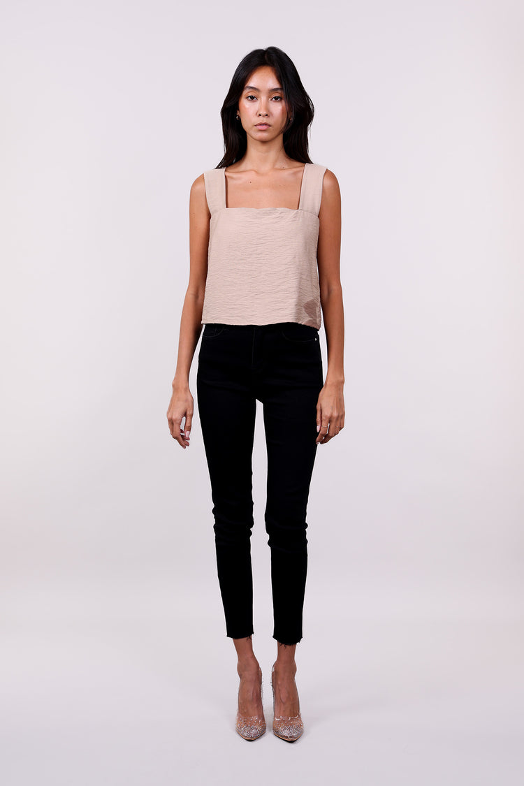 LINEN SQUARED-NECK TOP
