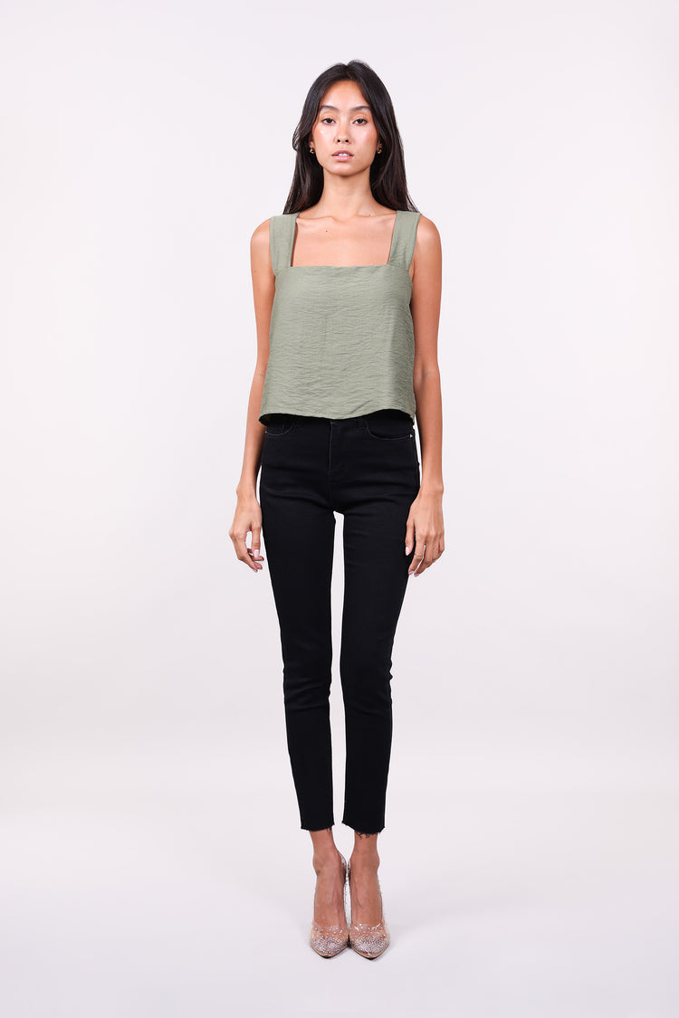 LINEN SQUARED-NECK TOP